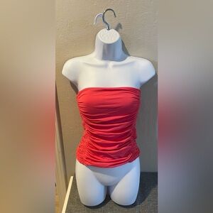 Top with built in bra DKNY S